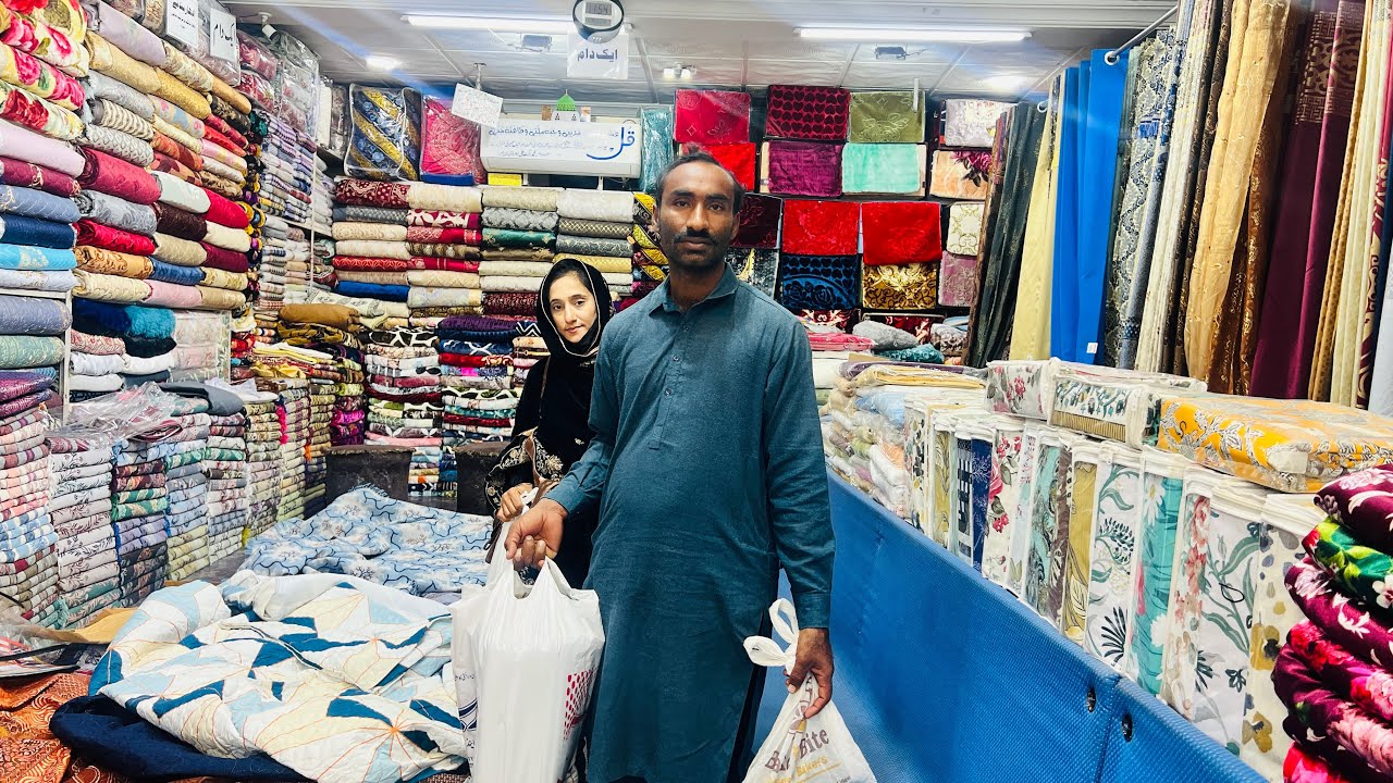 New couple ka liya sab say Philly gift 🎁 lay liya 