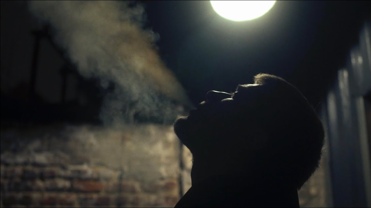 Guarda Chrome - PHOSPHORE (Clip Officiel) su YouTube Guarda Chrome - PHOSPHORE (Clip Officiel) su YouTube