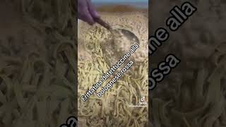 La Frittatina di Fettuccine Rossa che ti farà impazzire!