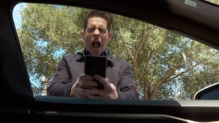 Dennis Tries To Open The Car - It's Always Sunny In Philadelphia Season 16, Episode 8