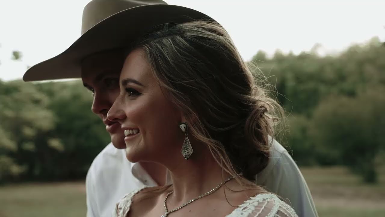Hunter + Lacy WESTERN Wedding Sneak Peak | Wichita Kansas Wedding Videographer
