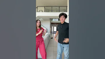 رقصة اصالة المالح مع اخوها 