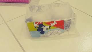 A cat and a box! screenshot 5