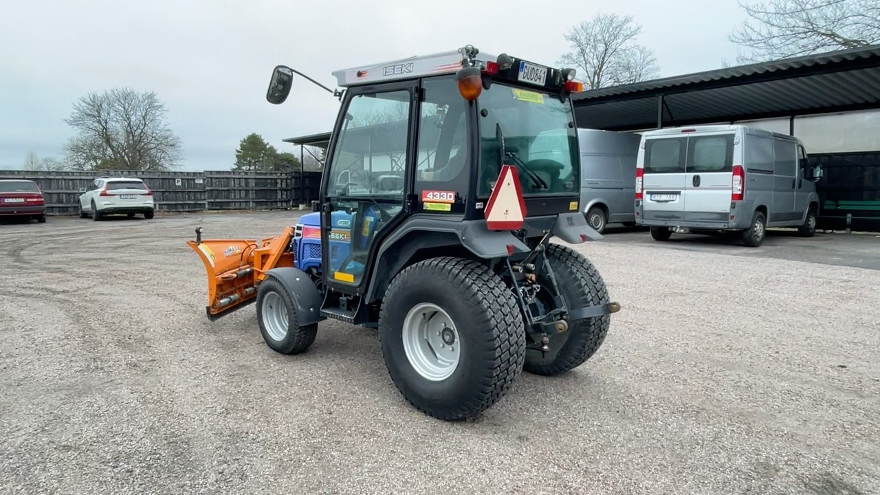 Köp Kompakttraktor Iseki 4330 med vikplog på Klaravik