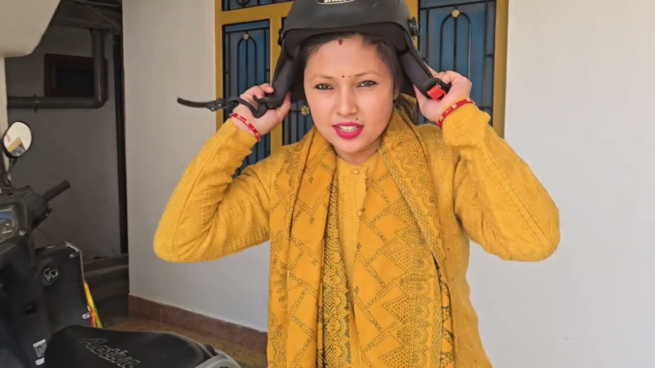 Vlog-60 पिथौरागढ में खुले स्मार्ट बाजार ने मचाया धमाल।#ushavlogs #usha #holi #smartbazar #shopping 