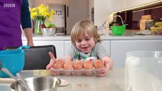 Teletubbies Tummy Tales Making Custard