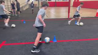 Soccer skills masterclass: 25 passing receiving and dribbling to improve your gamecoach Roger Sampah