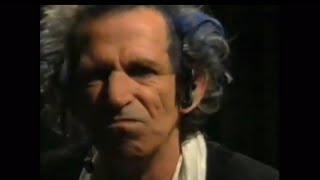 Does Keith Richards Get Nervous on Stage?
