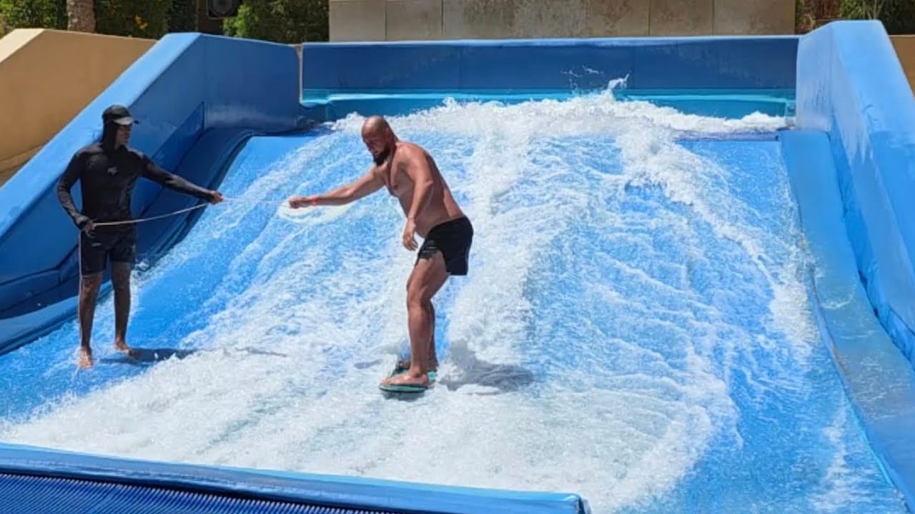 Grand Waterworld 5* Makadi. Super dívka na surf trenažéru, vodní koule, líná řeka, tobogány, aquark