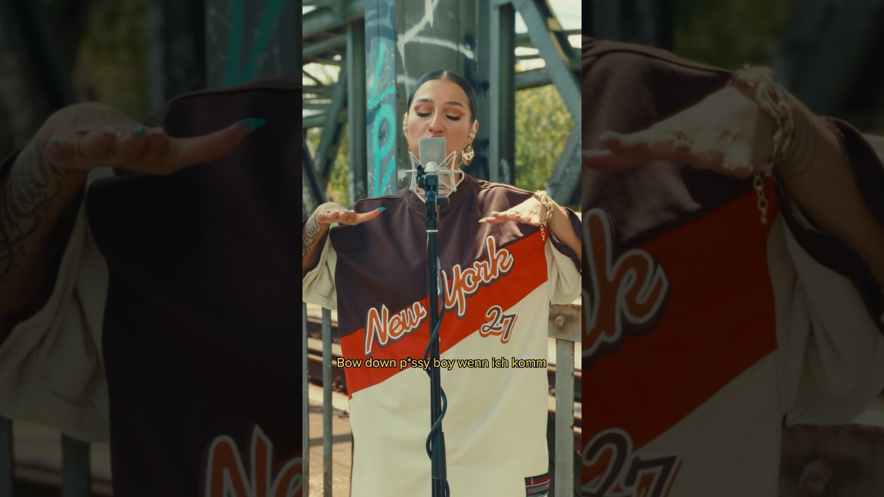 Regardez ,,SHOOT” 22.08. Prod by. Koolade & Myste #femalerap #newmusic sur YouTube Regardez ,,SHOOT” 22.08. Prod by. Koolade & Myste #femalerap #newmusic sur YouTube