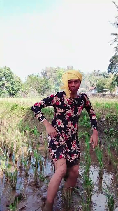 joged di sawah malah ketemu anu. #video #comedy #hiburanrakya