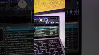 Omnis-Duo firmware update and now running Serato 3:1:2 in a Doto skin