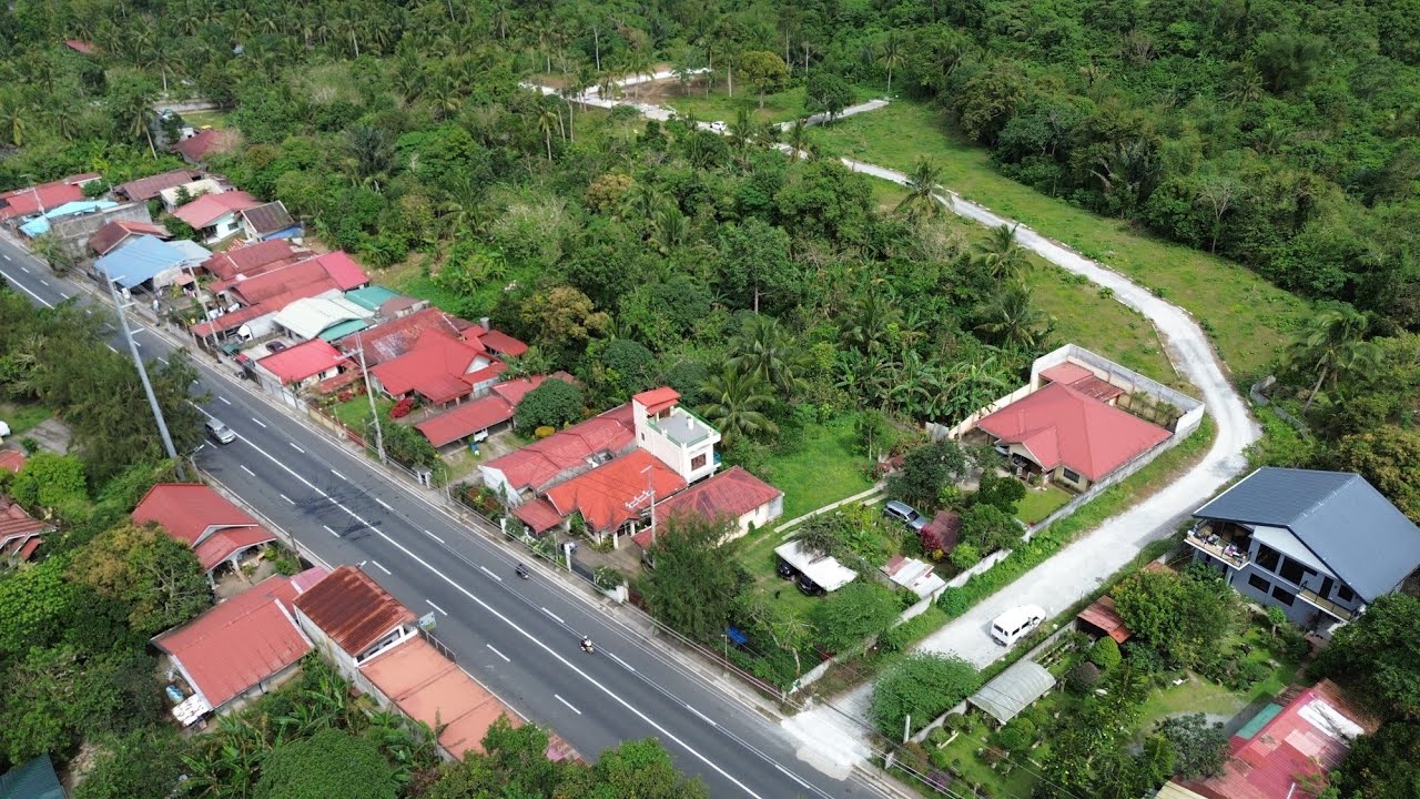 300 351 353SQM LOT ALONG HIGHWAY AMADEO 7MINS TO SKYRANCH TAGAYTAY 9K/SQM PROMO 3YRS TO PAY