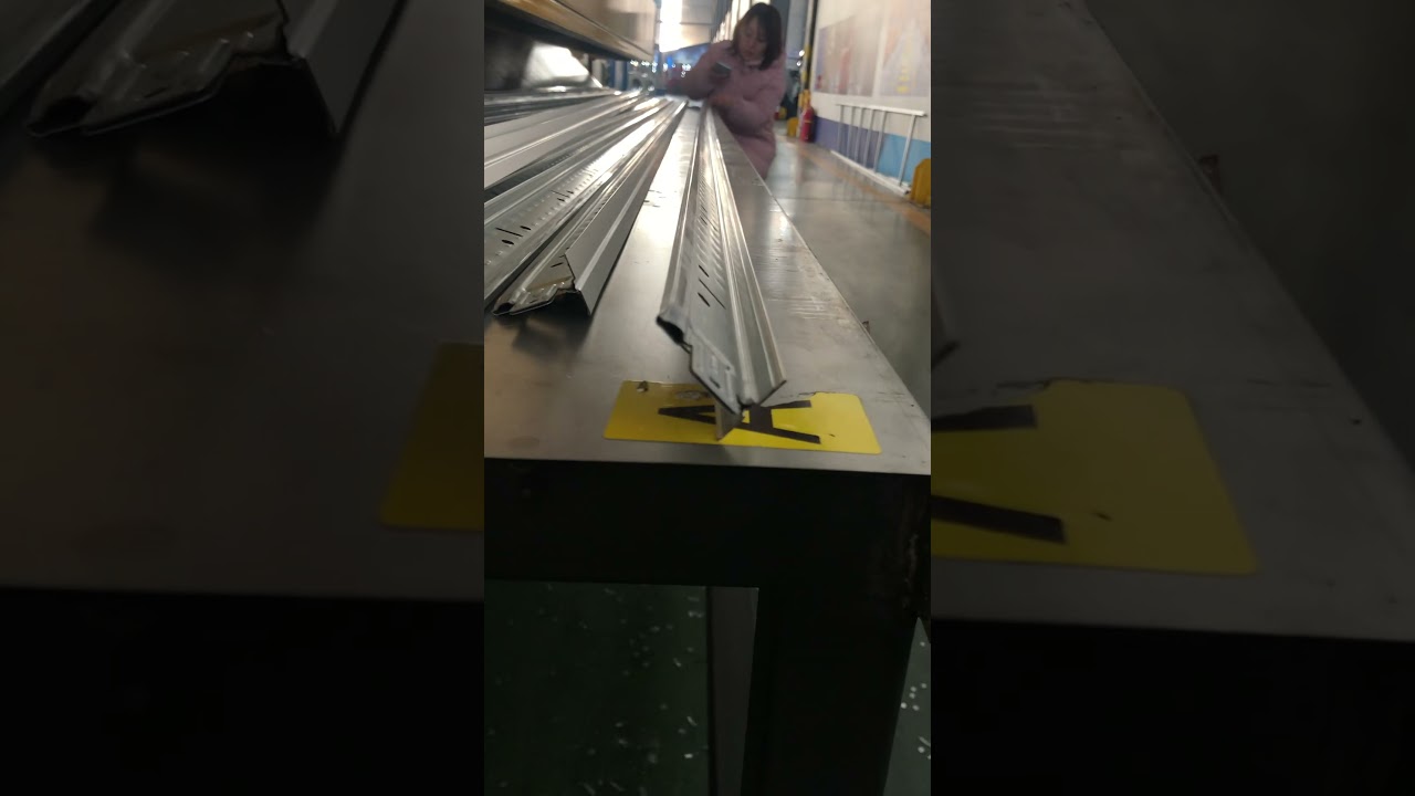 Suspended Ceiling T Grid Roll Forming Machine | Main T & Cross T Bar Production Line