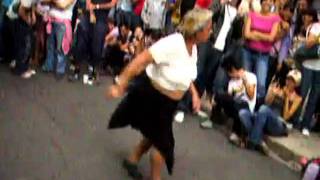 Viejita bailando ay de aquel de Joel Anthony el yoky