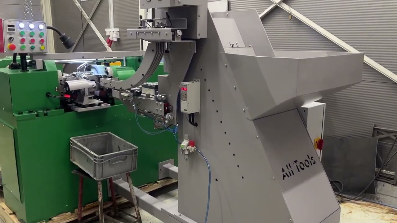 Automatizarea unei masini de roluit sfere. Automation of a ball rolling machine