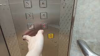 Block 421 Bukit Batok West Avenue 02 HDB– 2006 LUP Huasheng Fujitec HDB Elevators