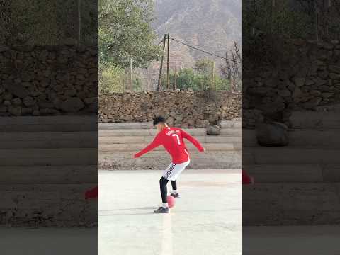 مهارات كريستيانو رونالدو الجزء 2 Ronaldo Cr7 Football Skills Shorts Morocco Maroc