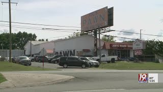 Heavy Law Enforcement Presence at Pawn Shop