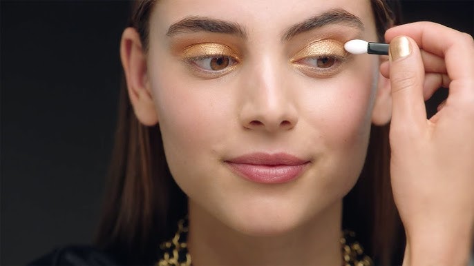 Chanel Ombre Premiere Longwear Cream Eyeshadow (Patine Bronze Swatch) –  Nikki From HR