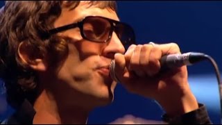 The Verve  Love is Noise (Live Glastonbury 2008)