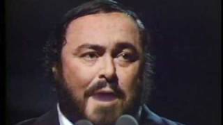 "Non ti scordar di me" by Ernesto de Curtis (Luciano Pavarotti)