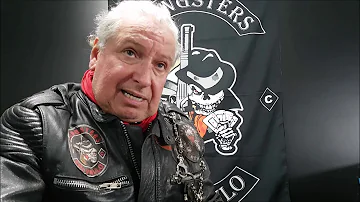 Como funciona um clube de moto?