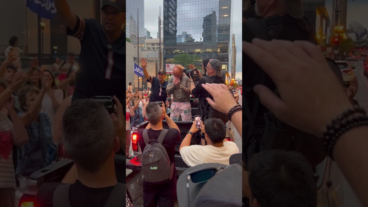 Live in Downtown Chicago., X Gangster gets baptized in public in JESUS name.  Mark 16:16