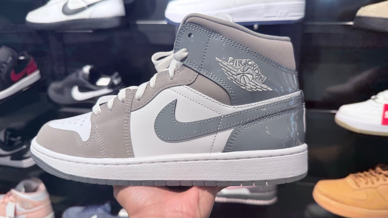 Jordan 1 Mid SEWhite Medium Grey Cool Grey