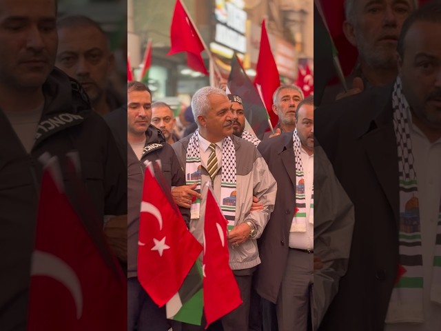 Birlik, dayanışma ve kardeşlik için yan yanayız. #filistin #gebze