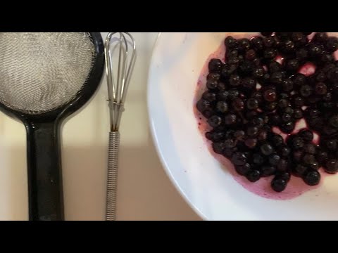 فيديو: كيف تصنع حبر التوت؟