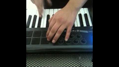 Quick Test - Get Buck Sample - MIDI Axiom 25 - Ableton