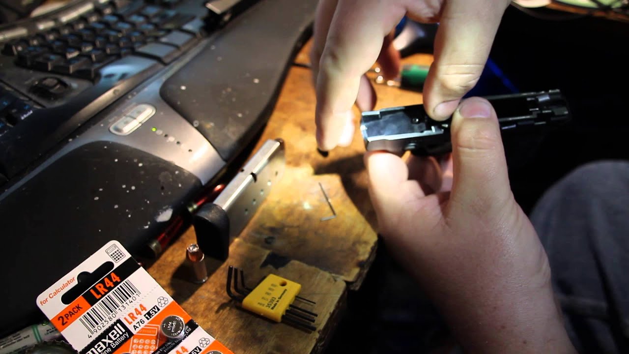 Smith and Wesson Bodyguard 380 battery change (laser) YouTube