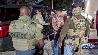FBI says man with ties to Venezuelan gang arrested near Bryan