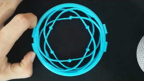 Jointless Iris mechanism, compliant design