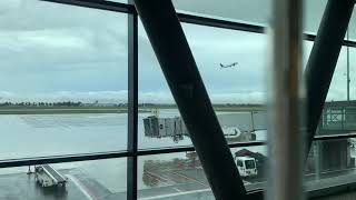 Watching plane depart Ottawa International Airport (YOW)