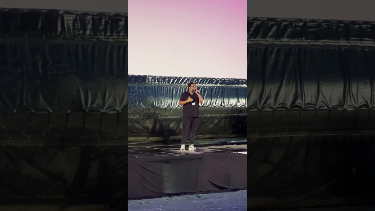 #YezhuKadalYezhuMalai