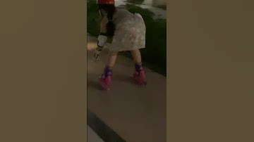 #subscribe #lifeisbutadream #funnyclips #funnyvideos #skatingchannel