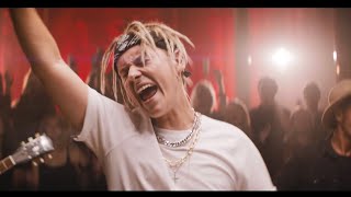 Video thumbnail of "Vojtěch Drahokoupil - Co víc si přát (official video)"