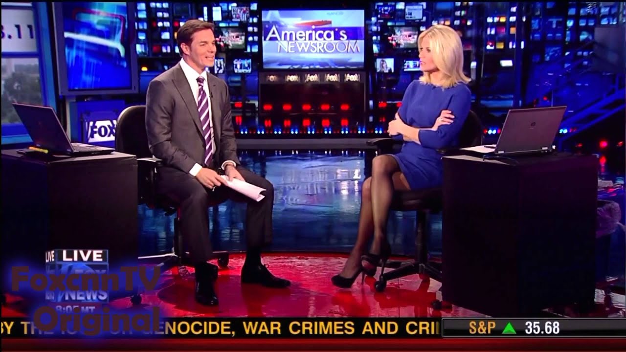 Martha Maccallum Pantyhose Tease 11 28 11 HD - YouTube