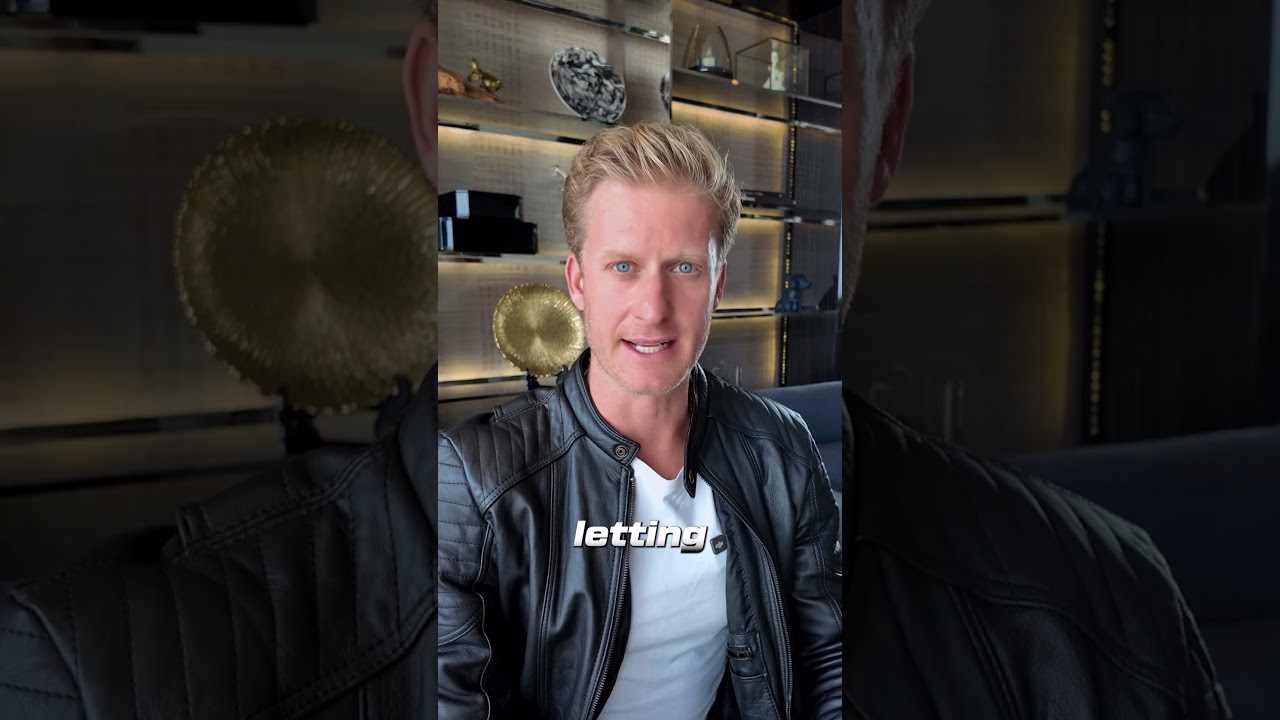 Максимальное использование шутовства убивает авторитет. Спокойствие укрепляет уверенность. 