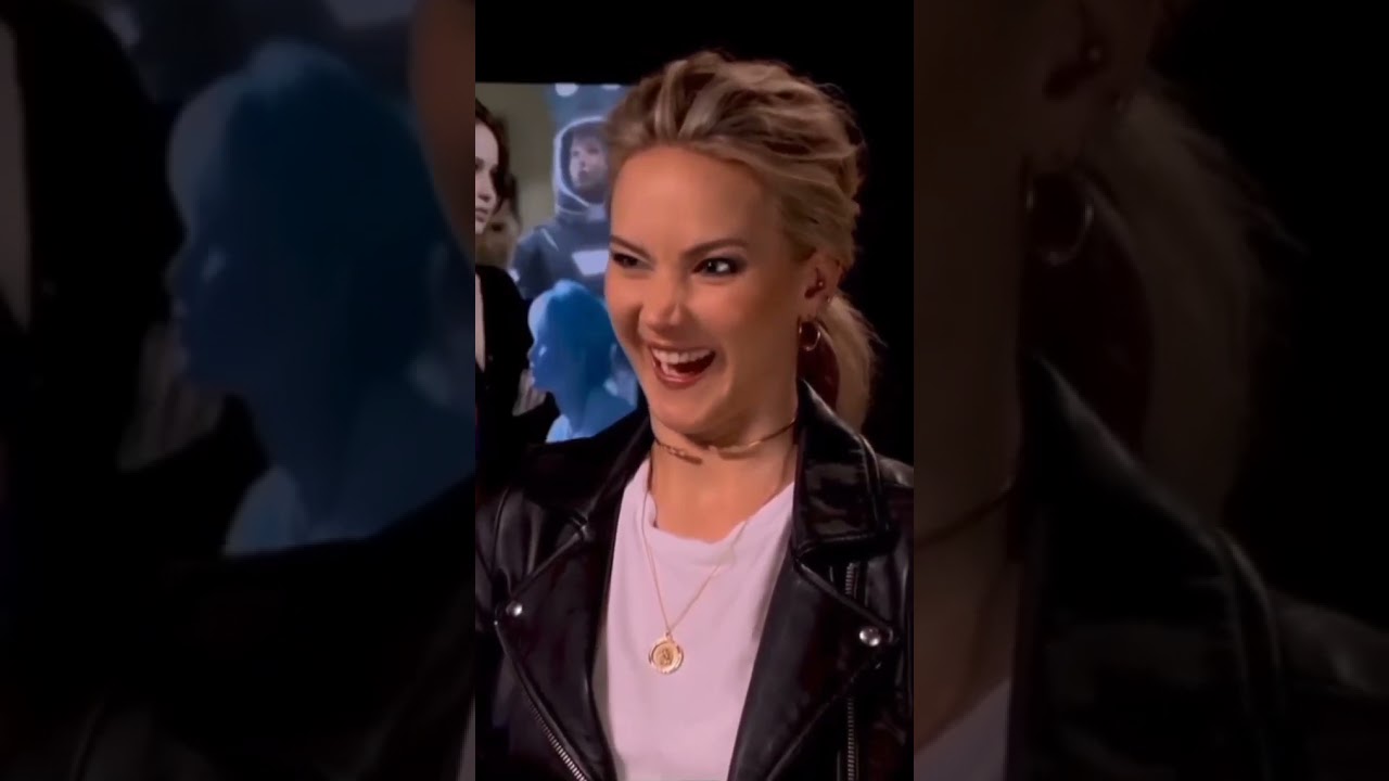 Jennifer Lawrence Goto Face To Ruin Photo.. 