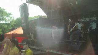 Unearth - Eyes Of Black Live (Mayhem Fest 2011, PNC Holmdel