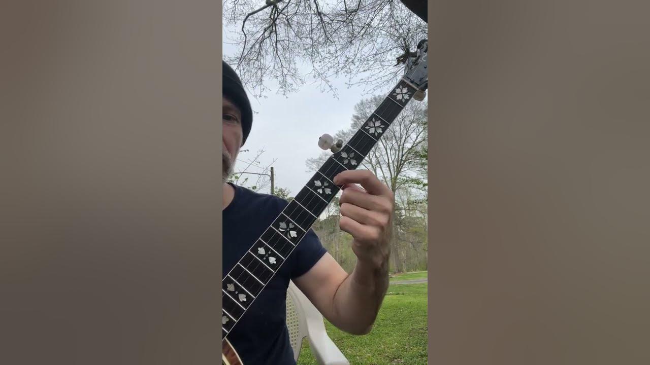 The 5string banjo vs Guitar / Tuning YouTube