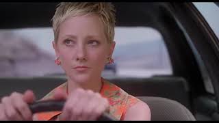 Psycho 1998 Marion runs into California Highway officer scene