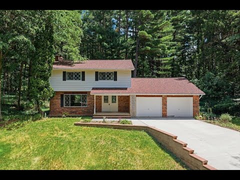 10353 Mcgregor Road, Pinckney, MI home video tour