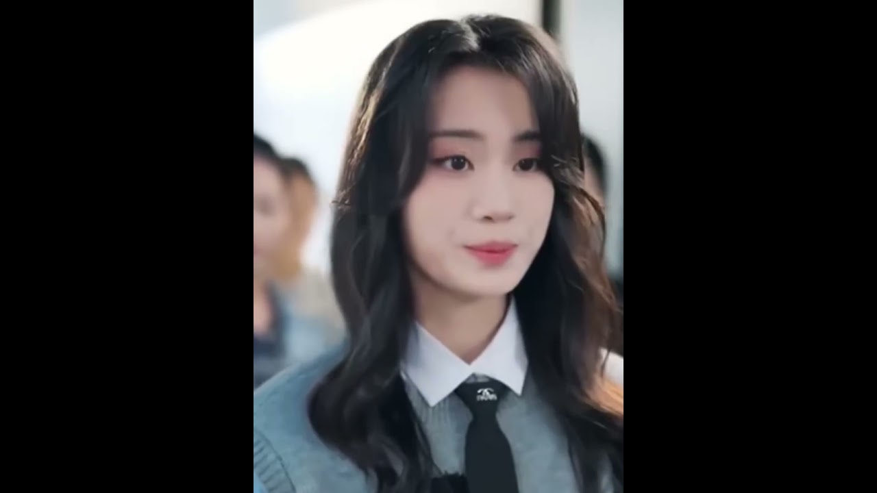 Cô Gái Được Mẹ Tổng Tài Thuê Để Tống Cổ Trà Xanh Nào Ngờ Lại Khiến Thiếu Gia Bắc Kinh Yêu Mất Lý Trí