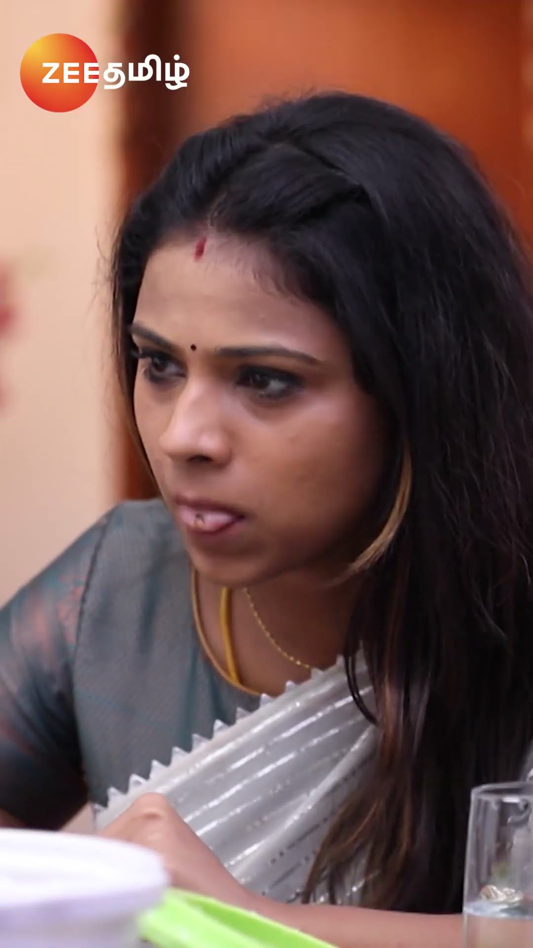 #Mounam Pesiyadhe #Shorts #Zee Tamil #Entertainment #Drama