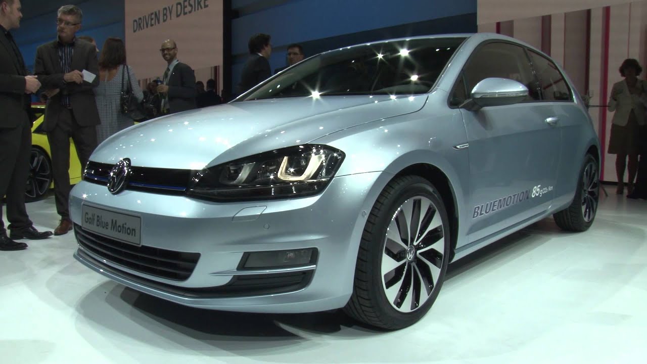 New Volkswagen Golf Mk VII - Paris Motor Show 2012 - XCAR - YouTube