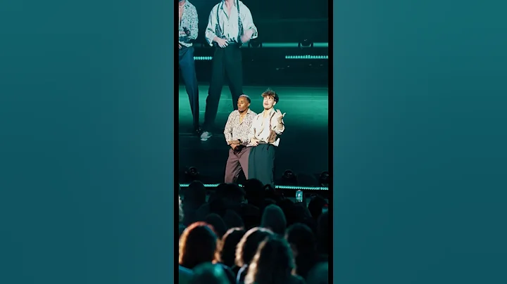 Bdash & Vik White Live performance